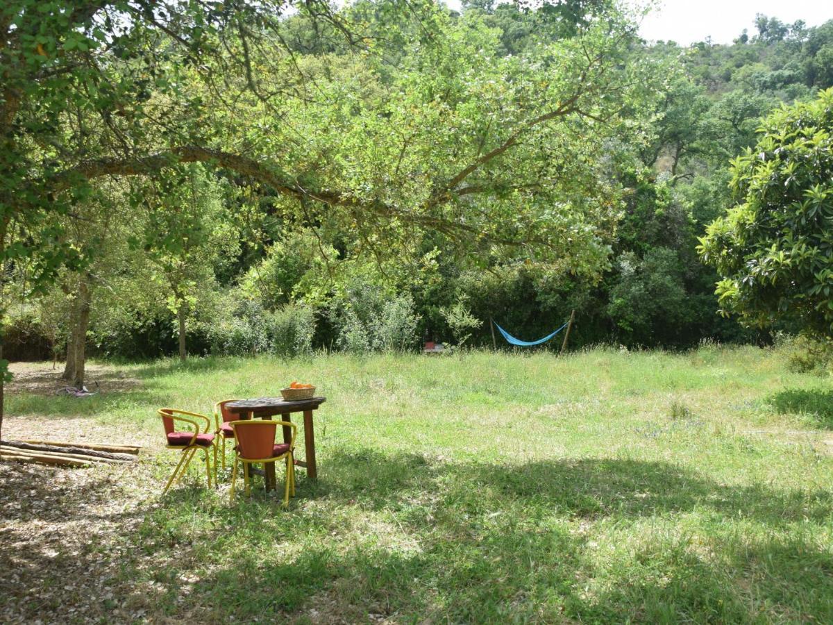 Serene Cottage In S O Lu S With Barbecue Troviscais Exterior photo